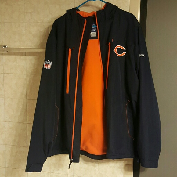 Reebok Other - BEARS NWOT Reebok on field jacket