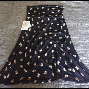 Lularoe Racoon Print Azure Skirt