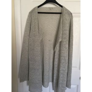 SOLD ❤️ Grey Calvin Klein sweater