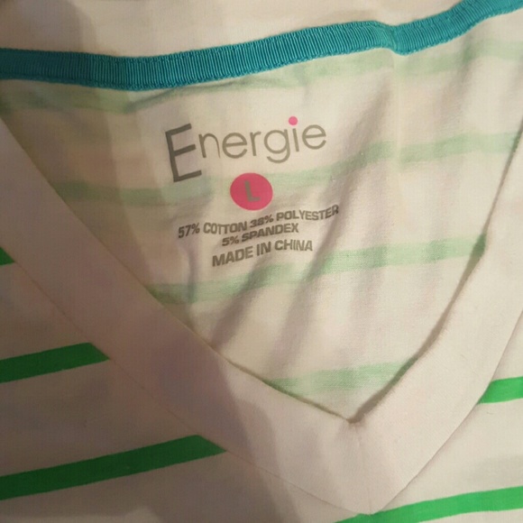 Striped V-neck Bundle - Picture 2 of 3