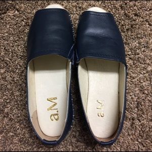 New a.M Chelsea navy leather espadrilles size 6
