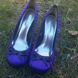 3 1/2 inch satin heels