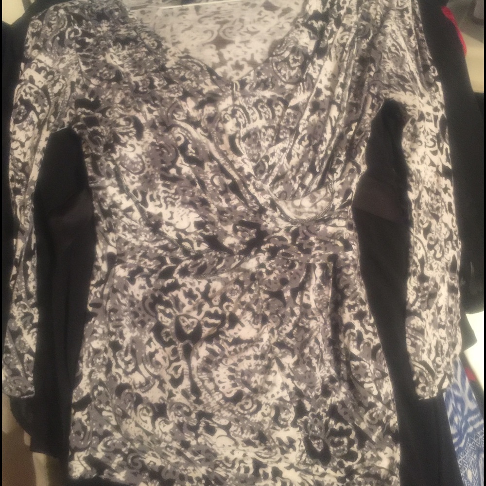 Blouse Black and white