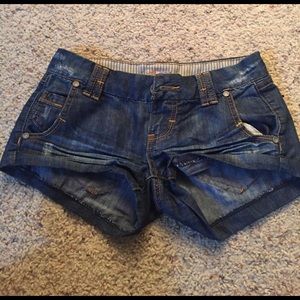 The best jean shorts