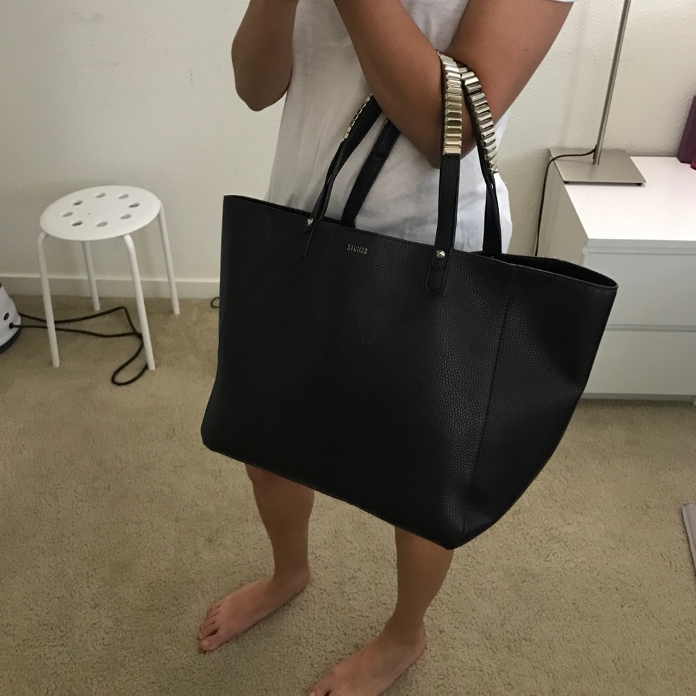 Schutz Shoulder Bag