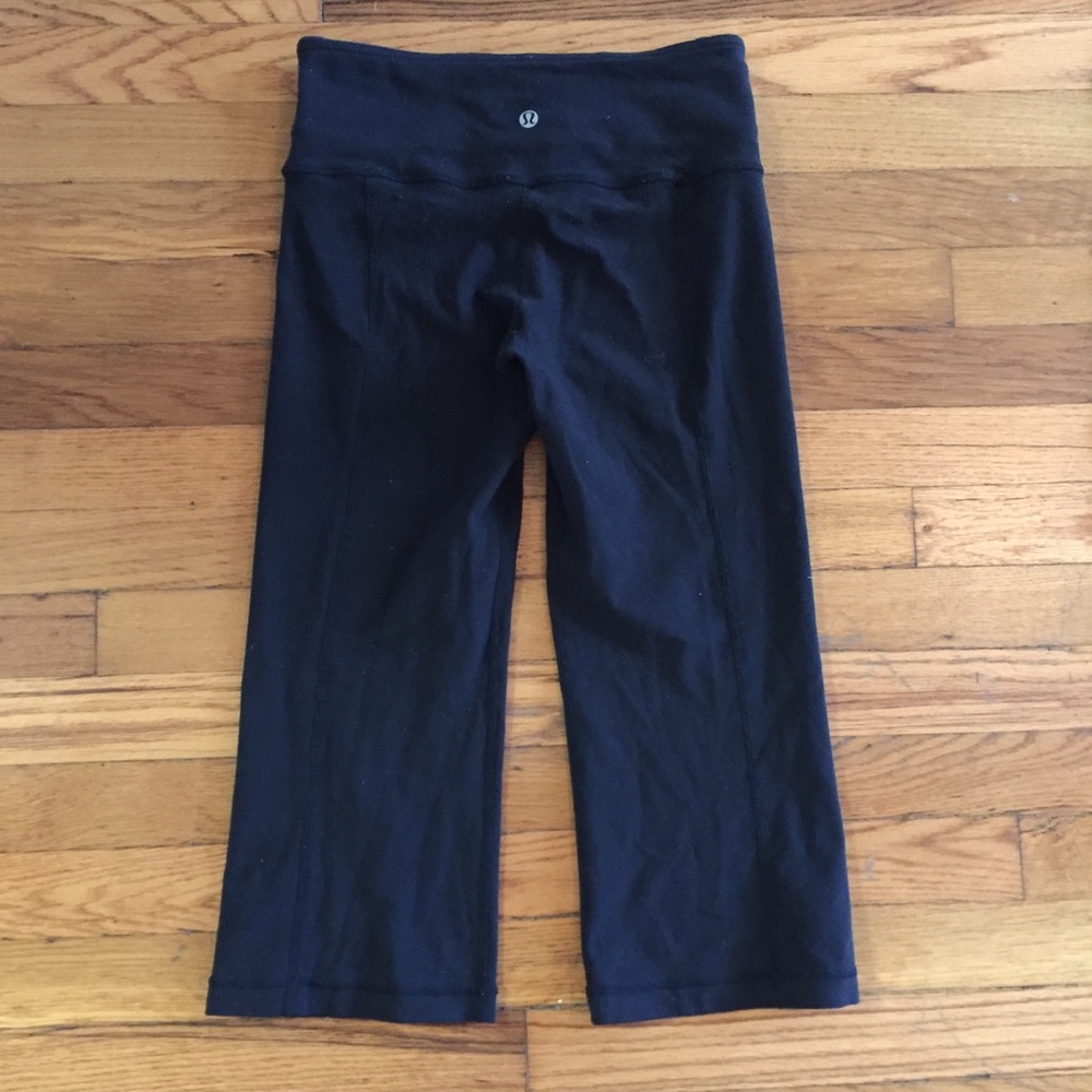 Lululemon reversible crop