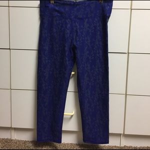 Fabletics Salar Capri NWOT gorgeous!