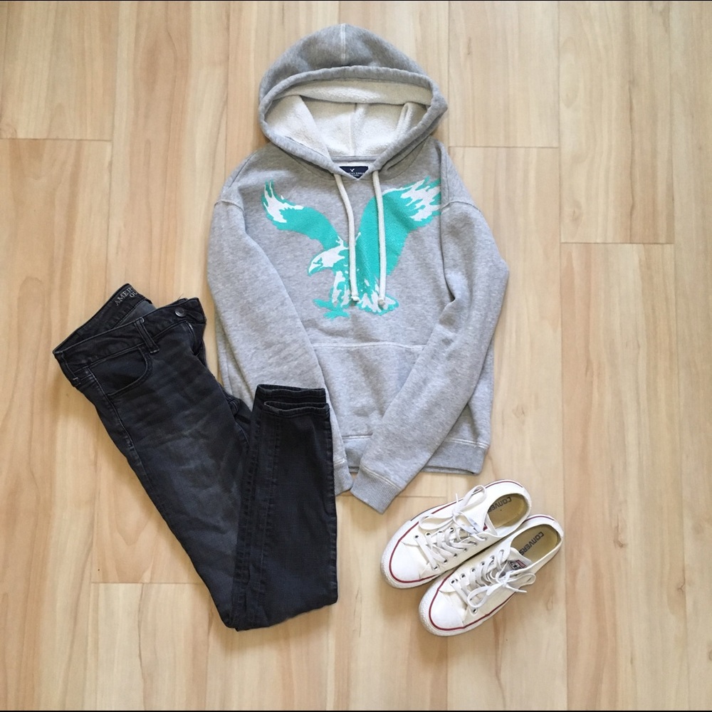 American Eagle Sweatshirt