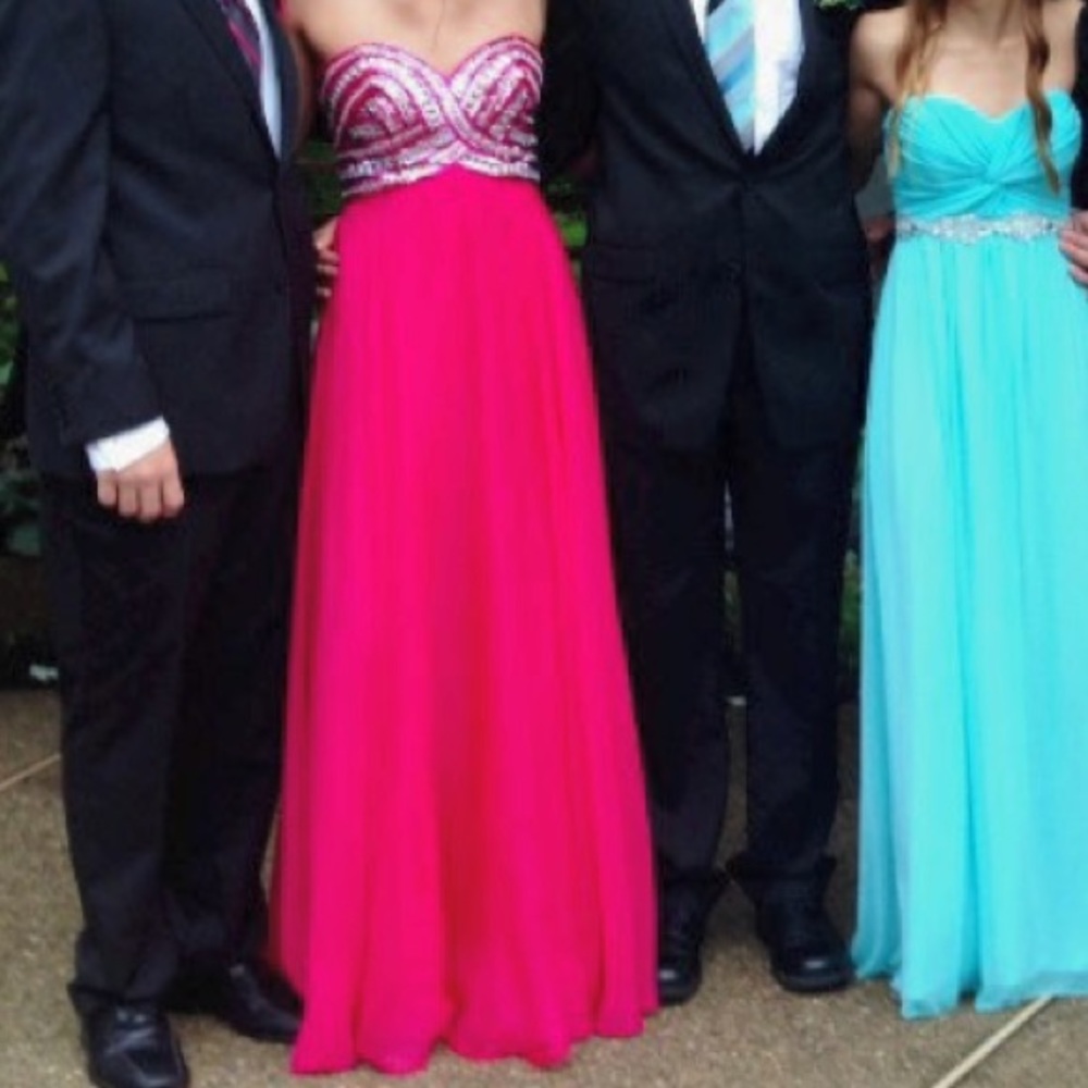 Prom dress