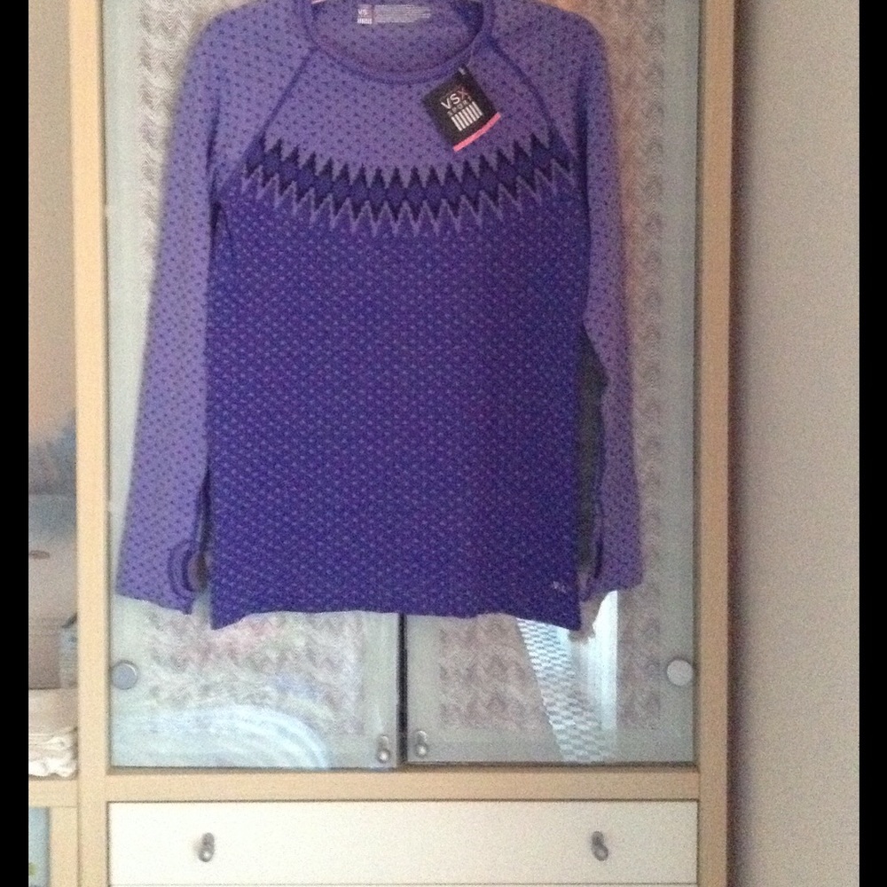 Seamless long sleeve tee in purple