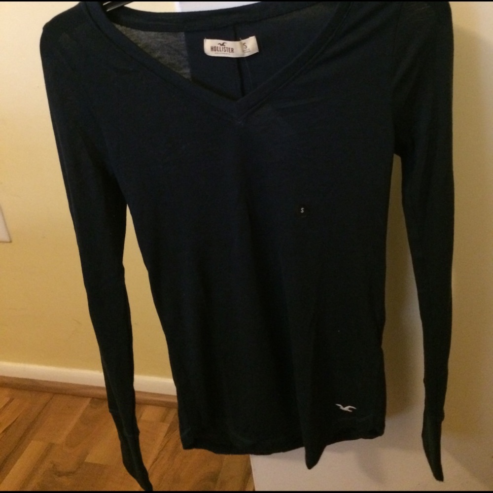 NEW Hollister long sleeve shirt
