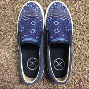 Brand new Inkkas Casablanca suede slip on sneakers