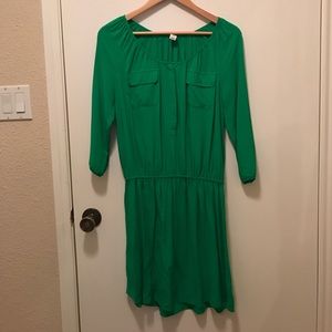 Adorable Old Navy green silk dress