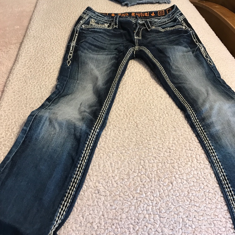 Rock Revival crop skinny jeans, gently used
