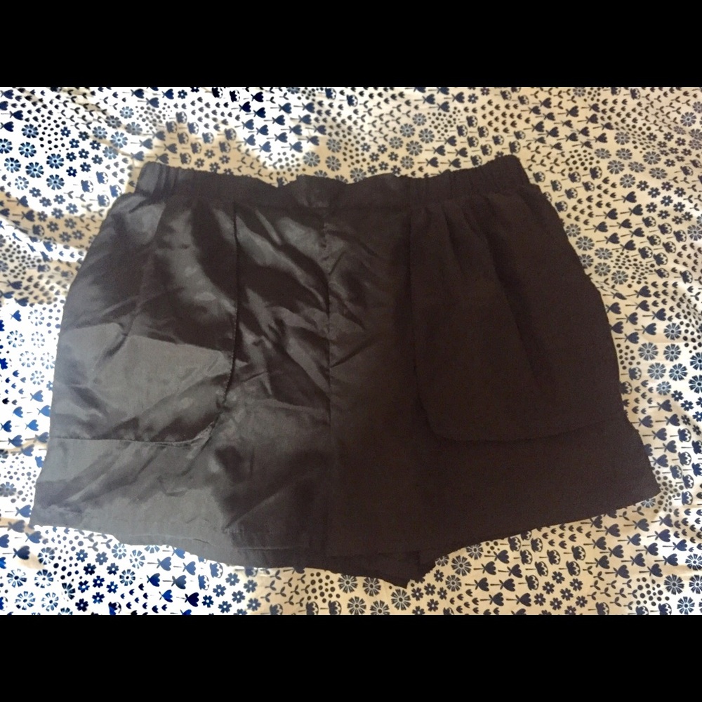Fabric shorts