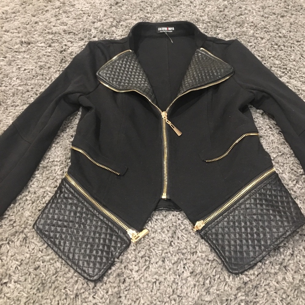 Slim fit black jacket