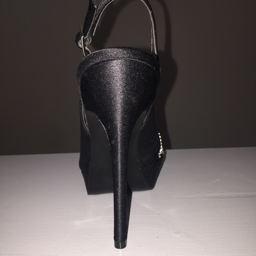 NEVER WORN! Nina Satin/Rhinestones Dress Heels - Picture 4 of 5