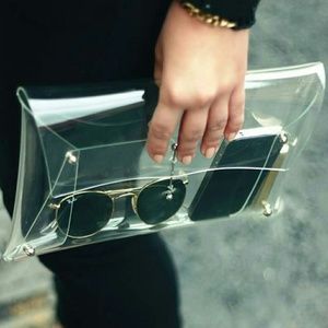 Clear Clutch