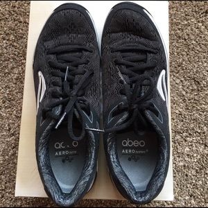Like new Abeo/Walking Company sneakers