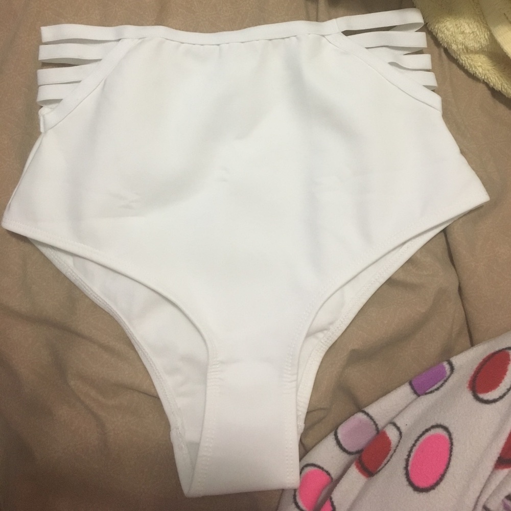 Scuba Elastic trim Bikini Bottom