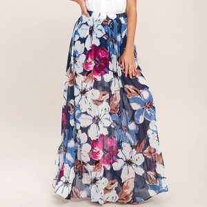NWT Lulus navy blue floral print maxi skirt
