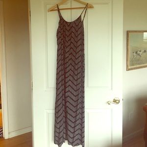 Merona black grey chevron maxi dress
