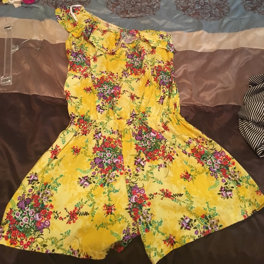 Super cute yellow Floral Romper