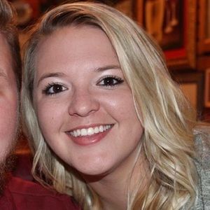 Meet your Posher, Caylee