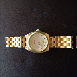 Nixon Monopoly Watch Champagne Gold