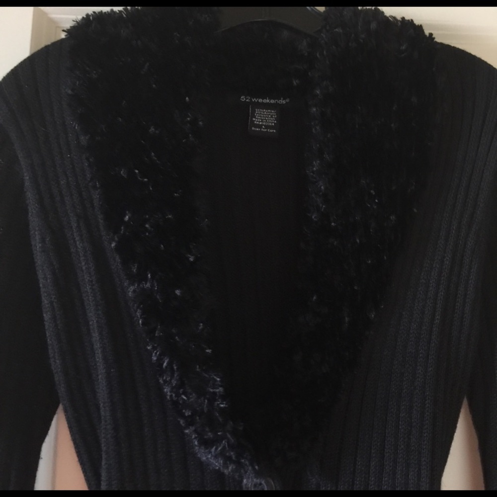 Cardigan - Picture 2 of 3