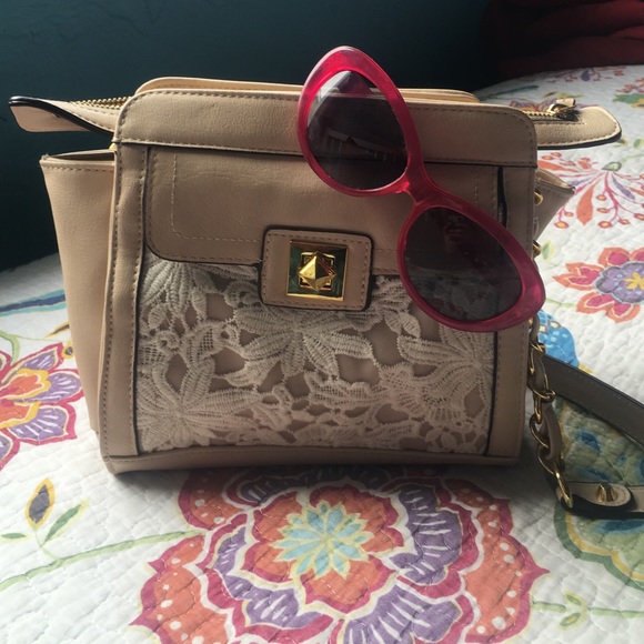 Jessica Simpson bag - Picture 2 of 3