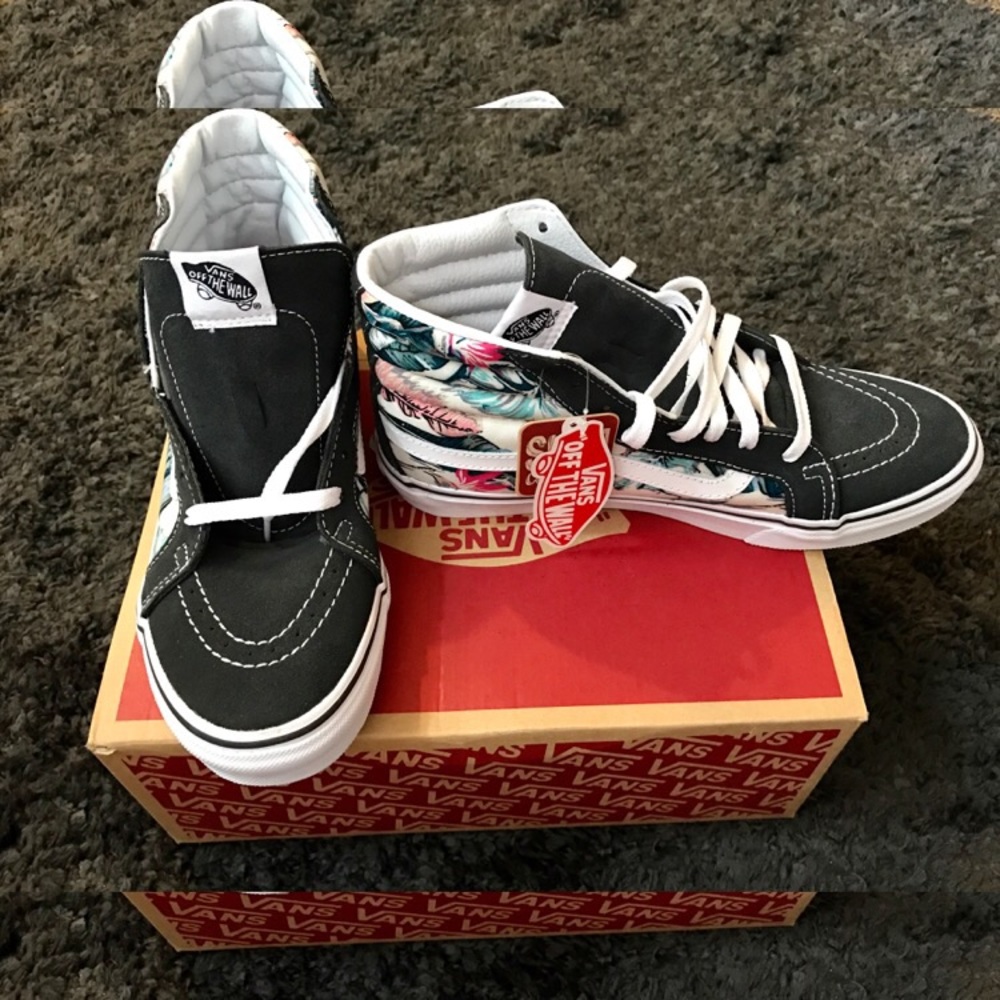 Tropical Multi Grey / True White Sk8 Hi Slim Vans