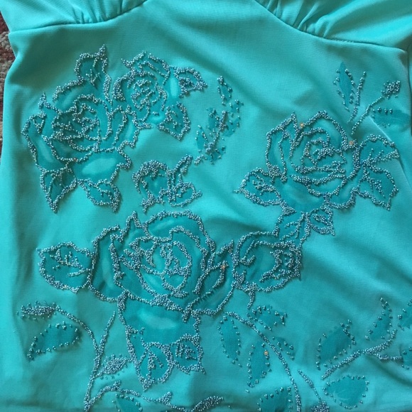 Beaded halter top - Picture 2 of 4