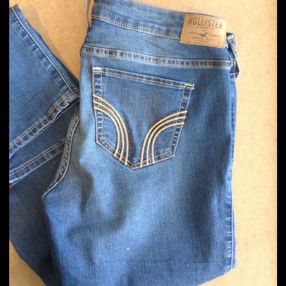 NWOT Hollister skinny jeans - Picture 1 of 3