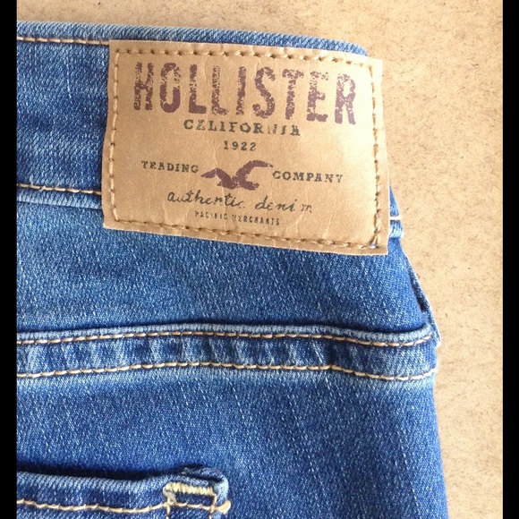 NWOT Hollister skinny jeans - Picture 3 of 3