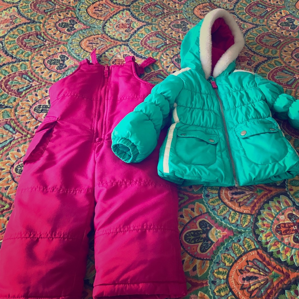 Size 3 Winter Coat and Bibs.