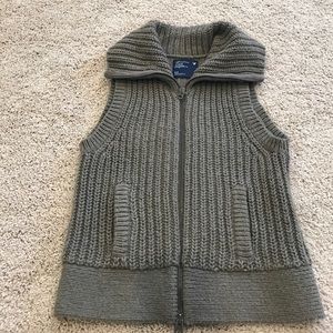American Eagle Sweater Vest