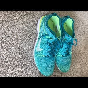 Nike Women's Free Flyknit TR 5.0 Turquoise/White