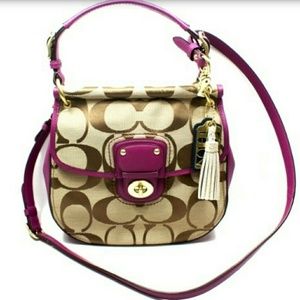 PRICE SLASHED TO SELL!! Poppy Coach Mini Willis