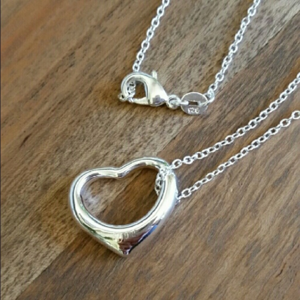NEW 925 Sterling Silver Floating Heart ❤️ Necklace