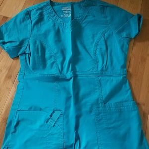 Scrub top