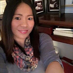 Meet your Posher, Carolyn