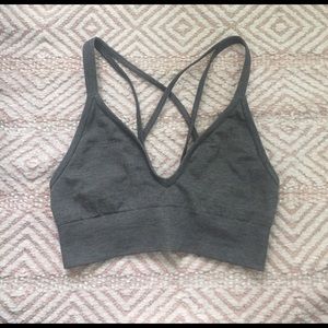 Lululemon sports bra