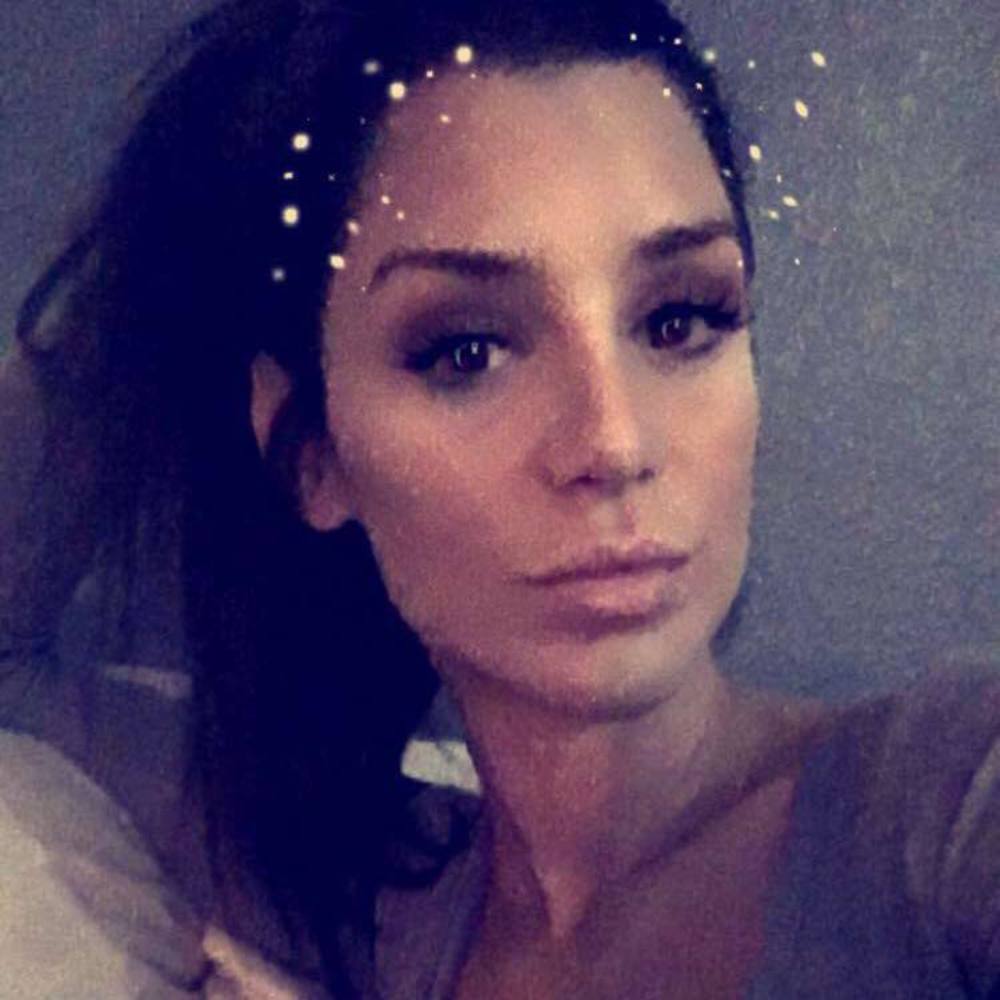 Meet your Posher, Dominique