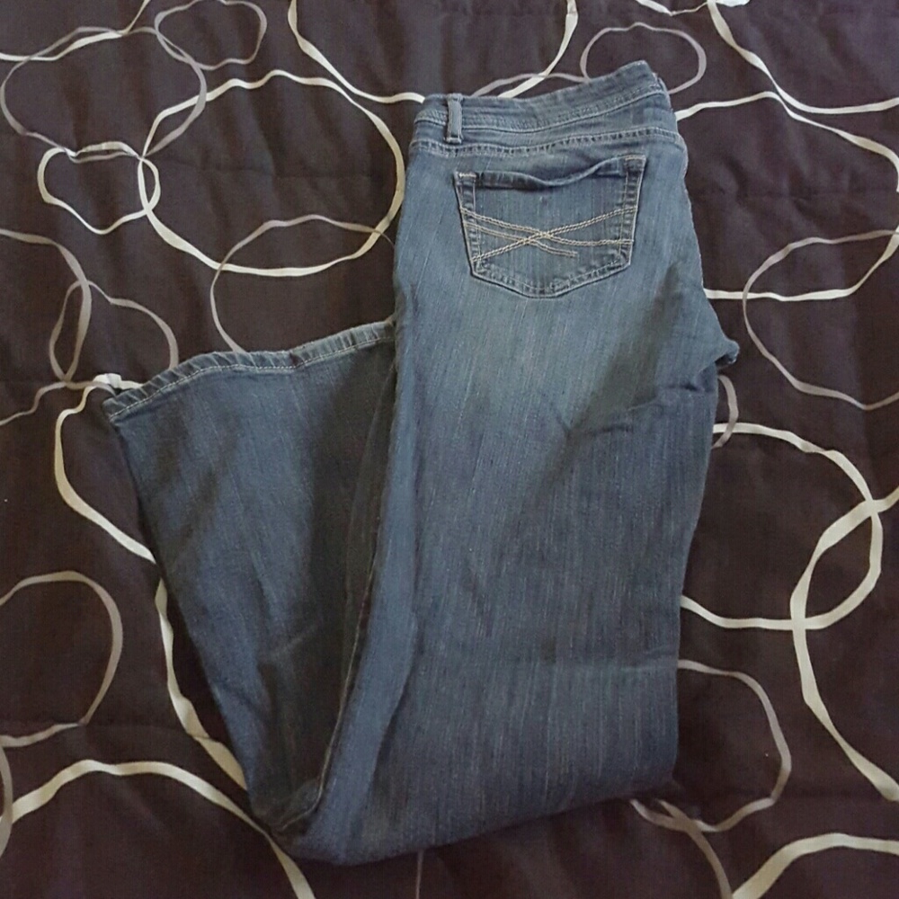 Aeropostale Chelsea Boot cut jeans