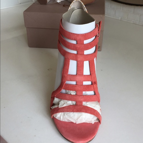 ROSEGOLD Rafia Coral Suede Strappy Sandal NEW - Picture 4 of 6