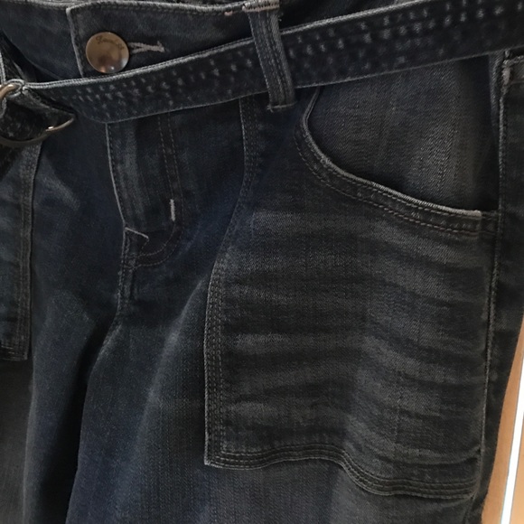 Level 9 Cropped Jeans - Picture 4 of 4