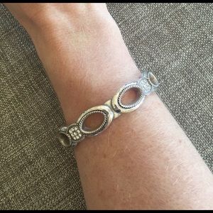 NWOT Brighton Bangle with Bag