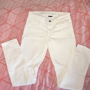 white jegging