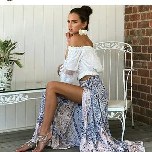 NEVER WORN "Little lace" white evie crop top